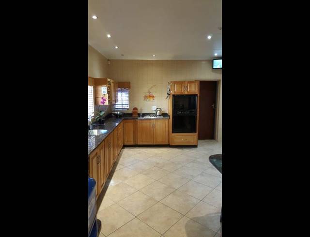 4 BEDROOM HOUSE SOLD IN NINAPARK